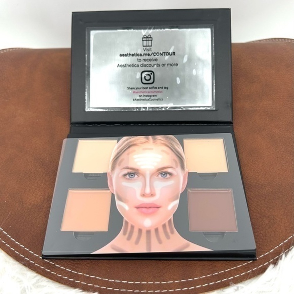 AESTHETICA Contour Creme Kit